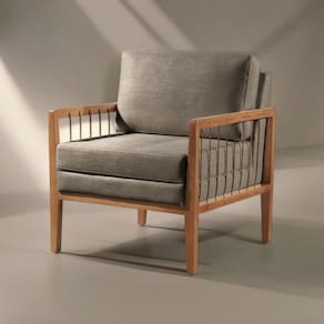 Poltrona Decorativa Gael Madeira Maciça Cappuccino