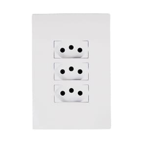 Tomada Ilumi I9 Monobloco Tripla 2P+T 10A 250V com Placa