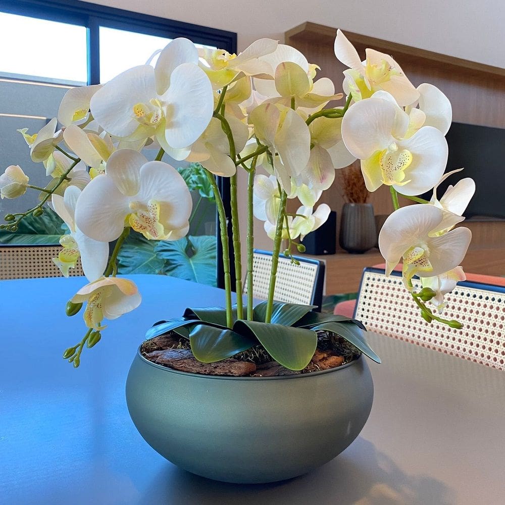 Arranjo Grande Centro de Mesa 4 Orquídeas Branca 3d Vaso Verde