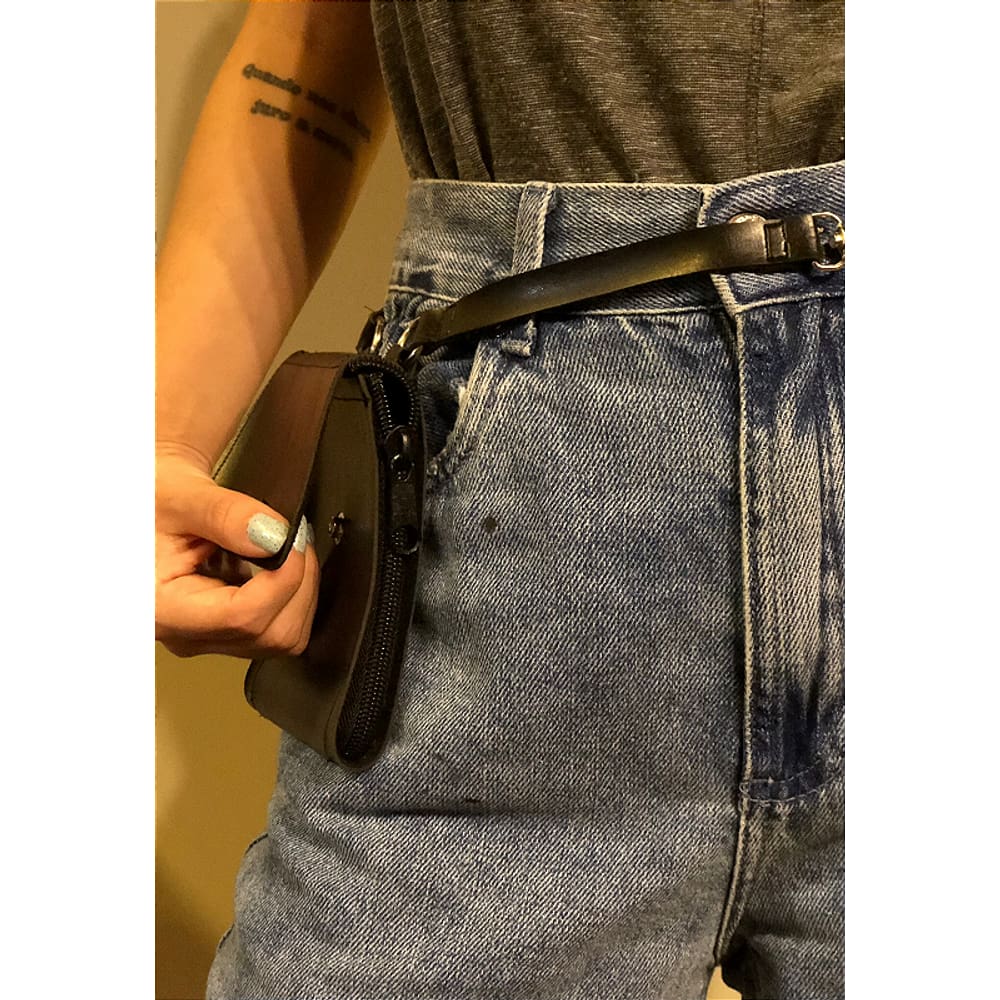 Bolsa Cintura Unissex Não é Segredo Preto 15x10x3