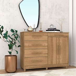 Cômoda Duas Porta e Quatro Gavetas Sirius Marrom/ Brisa