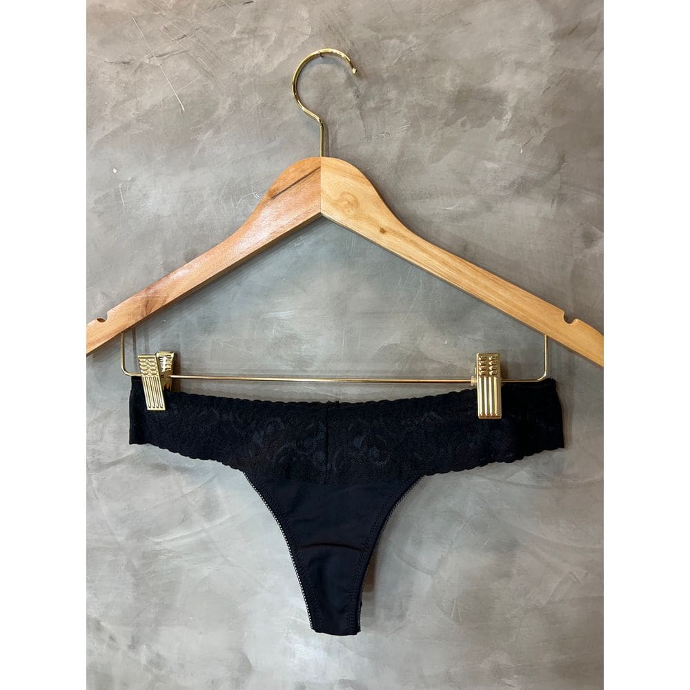 Calcinha Fio dental básica em microfibra, com renda sexy e sensual, romantica e sexy Preta