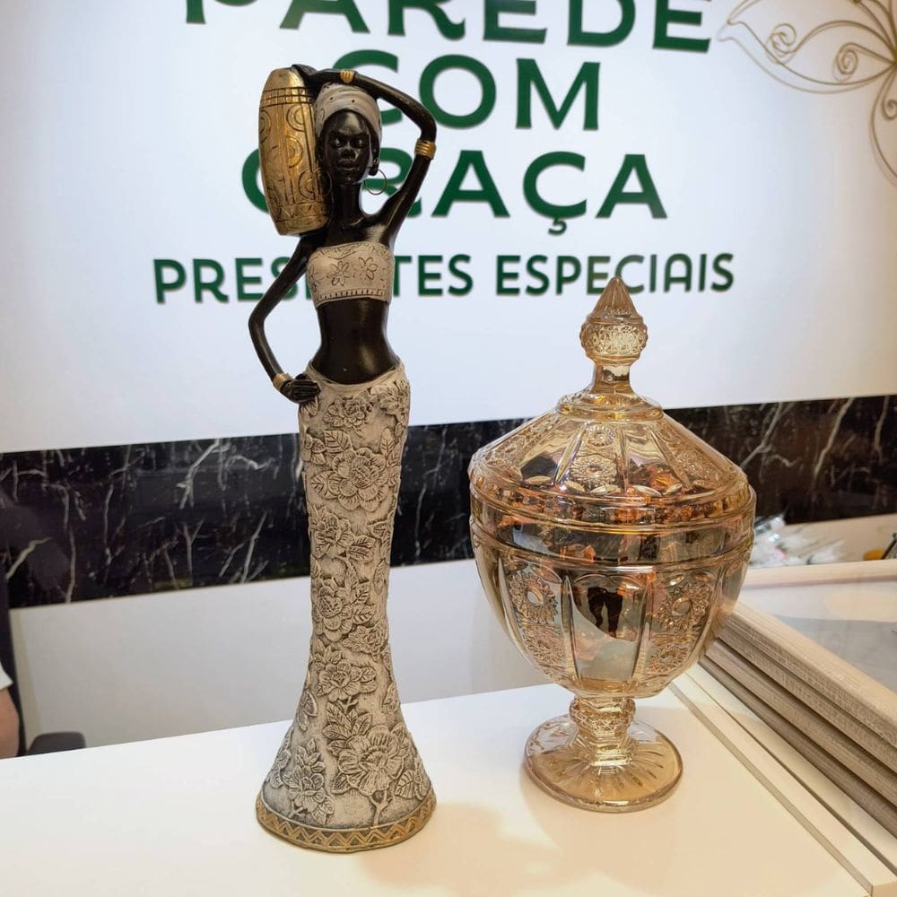 Estatueta Mulher Africana Jarro 38Cm