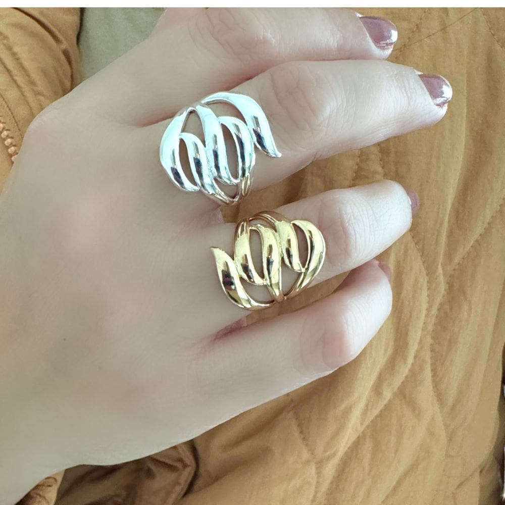 Anel Max Ondas Lisas Banhado a Ouro