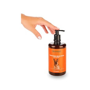 Condicionador Granado Pet Brilho Intenso para Pelos Escuros 500 Ml.