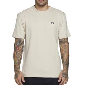 Camiseta Billabong Icon Patch SM25 Masculina Areia