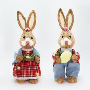 Casal De Coelhos Páscoa Enfeite em Palha Coelhinhos Xadrez 54cm