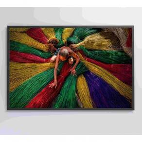 Quadro Artesão Secando Tapetes Tradicionais Medidas 60x40 Cm Impressão Vidro Acrílico