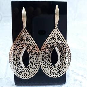 Brinco Banhado a Ouro com Strass 8,0 cm - Noivas e Festas