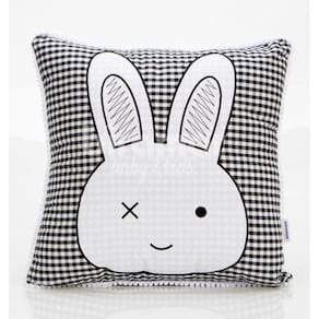 Almofada Bunny Xadrez - Quarto de Bebê Aconchegante