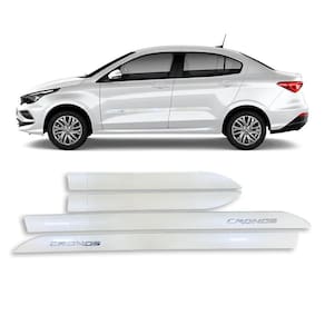 Jogo Friso Lateral Cronos Emblema Cromado Branco Alaska
