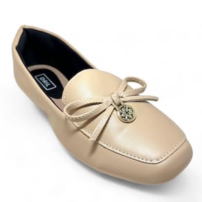 Mocassim Feminino Bico Quadrado Detalhe Laço e Enfeite Dourado