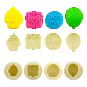Kit Moldes Para Usar no Ejetor Max Bluestar Parabéns 8 Peças - Para Doces e Massas