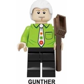 Boneco Blocos De Montar Gunther Friends Série Tv