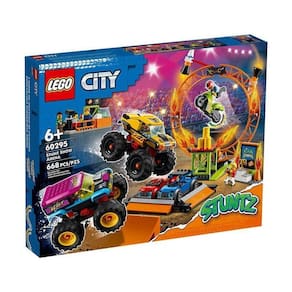 Lego City Arena de Acrobacias 60295 - Caminhões e Moto