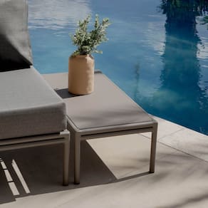 Mesa Lateral com Tampo Alumínio 40x80cm Refúgio Cabecasa Madeiramadeira Champanhe Micro