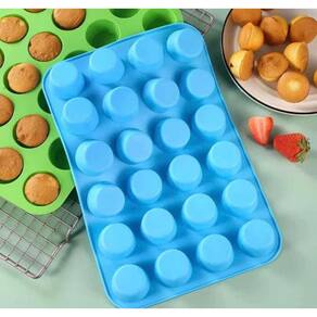 Forma Para Mini Muffin E Cupcake 24 Cavidades Em Silicone