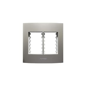 Placa 4X4 6 Módulos Inova Pro Class Titanium 85006 Alumbra