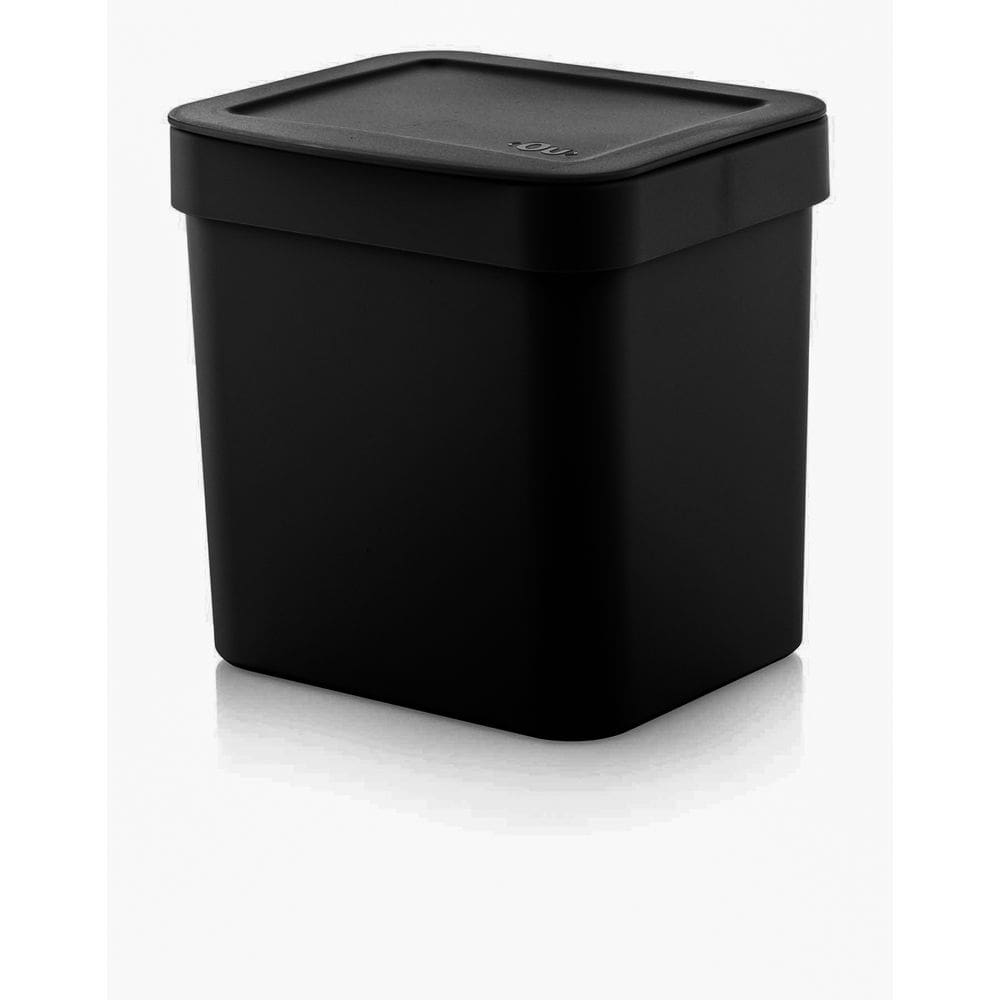 Lixeira Trium Preta 4,7 Litros com Tampa - Marca OU -Cozinha