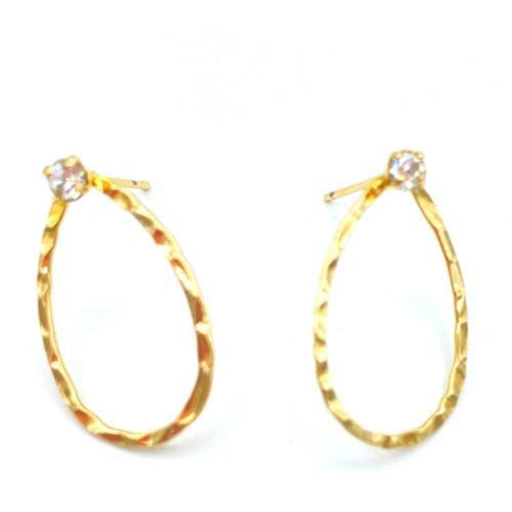 Brinco Oval Com Zircônia Folheado A Ouro