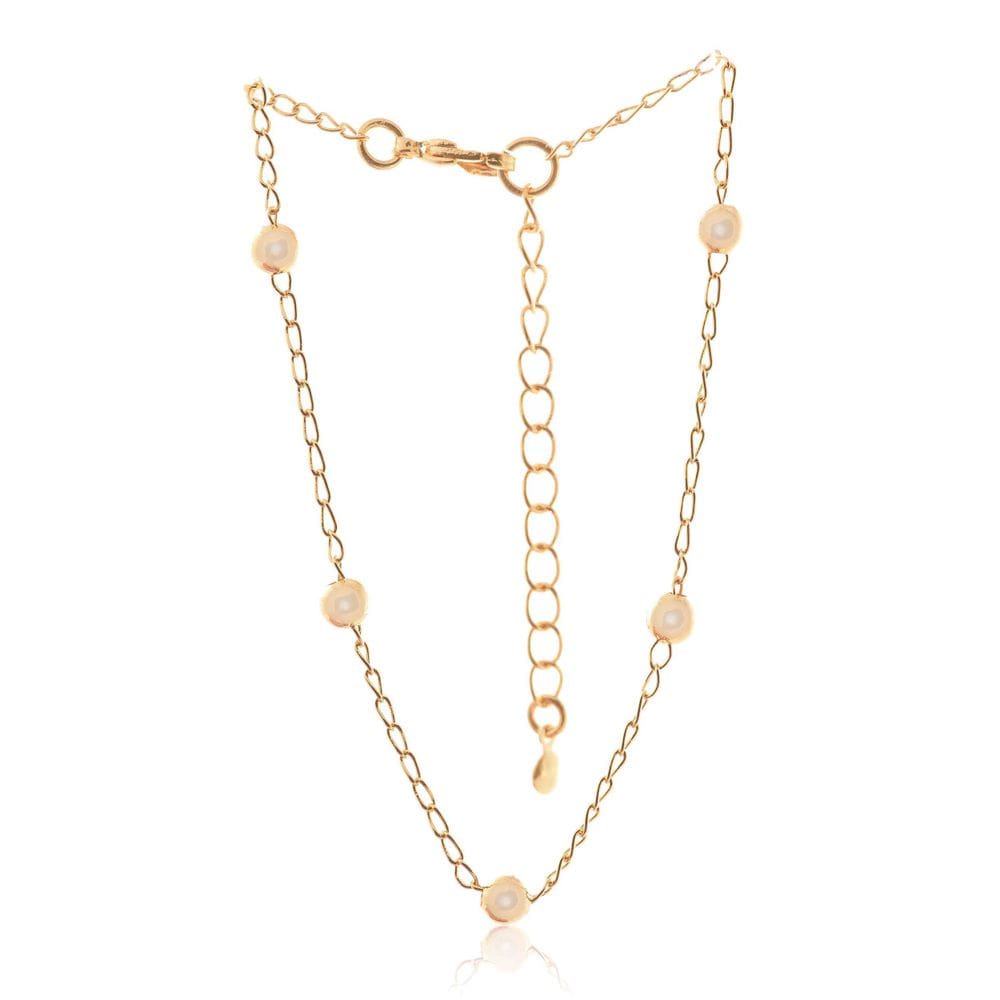 Pulseira Com Pequenas Pérolas Folheado Em Ouro 18K
