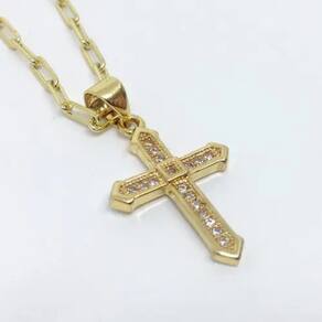 Pingente Cruz Pequena Zircônias Brilhantes Banhado A Ouro