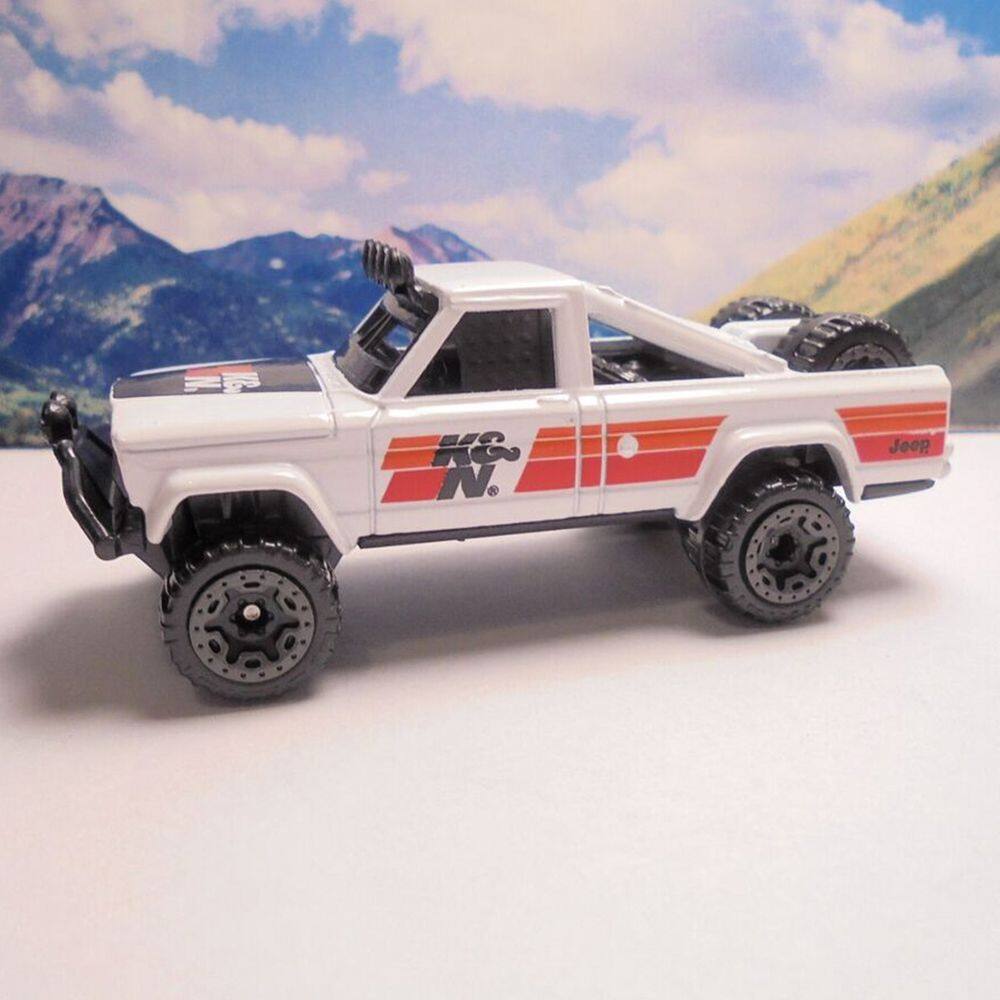 Hot Wheels Hot Trucks `73 Jeep | Casas Bahia
