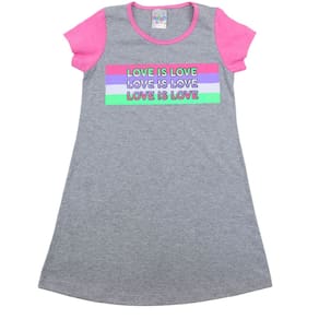 Vestido Cinza Infantil com Estampa Love is Love em Meia Malha