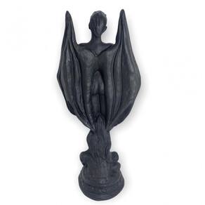 Escultura Lúcifer 12 Cm Pintado De Preto Em Resina