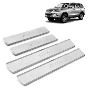 Soleira Inox Cromada Alto Relevo Hilux SW4 2021