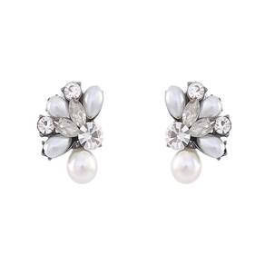 Brinco Armazem Rr Bijoux Cristais Com Perola Grafite