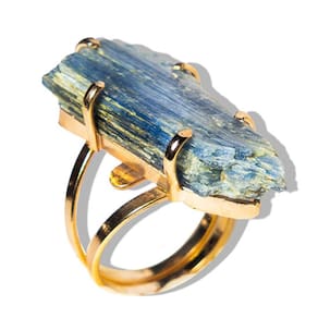 Anel Cianita Azul Montagem Garra Dourado 30 a 40mm