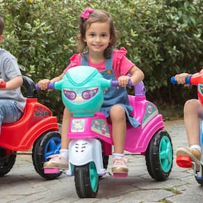 Triciclo Baby City Menina Maral