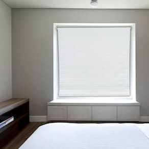 Persiana Rolo Branca 120 (L) x 160 (A) cm Cortina Blackout Cobre 100% da luminosidade 1,20 X 1,60