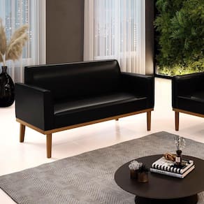 Poltrona Namoradeira Decorativa Pés Fixo Em Madeira Castanho Pu Preto Brilho