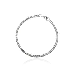 Pulseira berloque com fecho lagosta de aço.