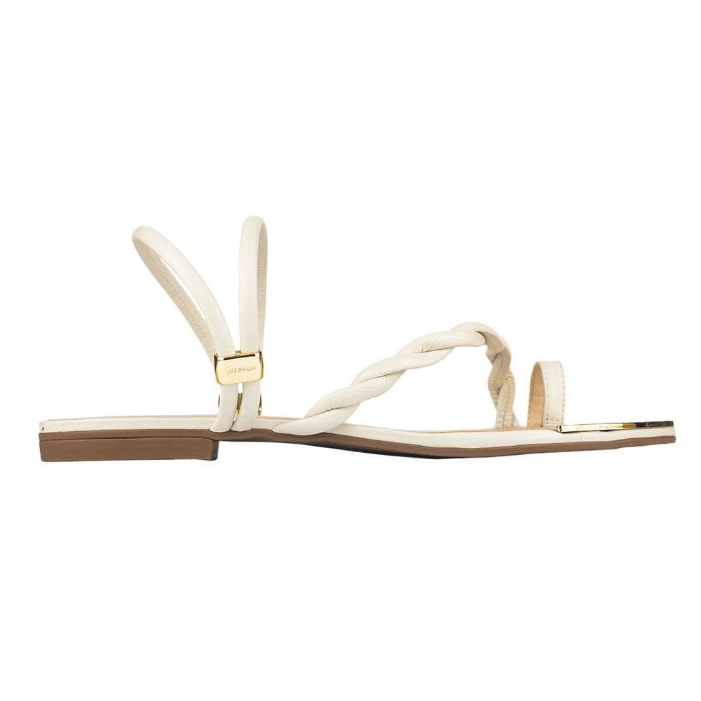 Sandália Rasteira Luz da Lua Tira Trançada Panna