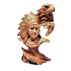 Decoração Escultura índio Cacique Americano Com águia Estátua Resina 18cm
