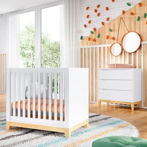 Quarto De Bebê Retrô Berço Médio E Cômoda Amor Perfeito