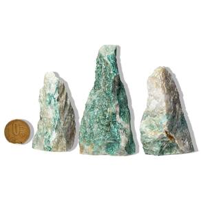 10 Jadeita Pé Serrado Natural 50 a 100g 50 a 80mm Tipo B