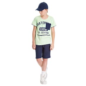 Conjunto Infantil Menino Camiseta Verde com Bolso e Bermuda