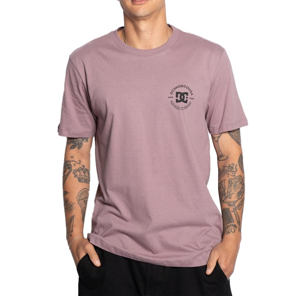 Camiseta DC Shoes Mini Star Pilot SM25 Masculina Roxo Claro