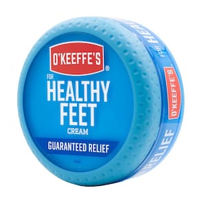 Frasco de 90 ml de creme para pés O`Keeffe`s para pés saudáveis