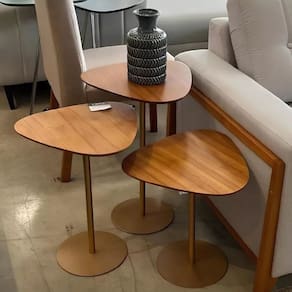 Conjunto 3 Mesas Lateral Orgânica Up 60 X 52 X 44 Cm Altura Cinamomo