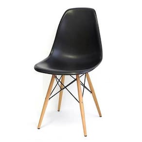 Cadeira Charles 1102 em Polipropileno e Base Madeira OR Design Cor Preto