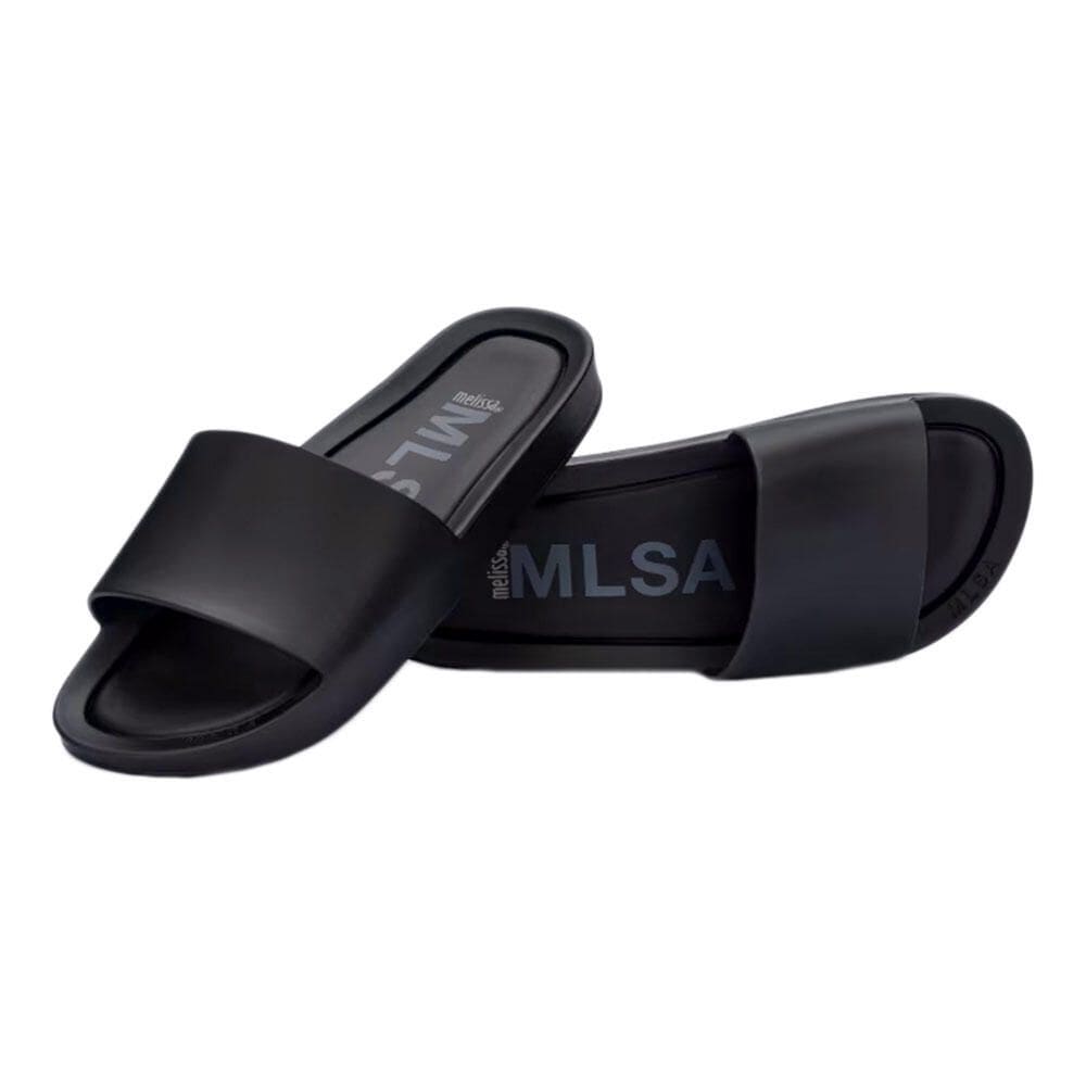 Melissa Beach Slide 31754