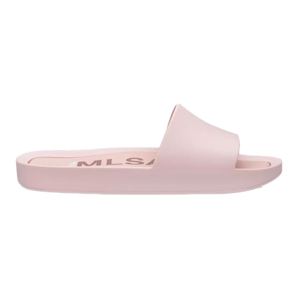 Melissa Beach Slide 31754