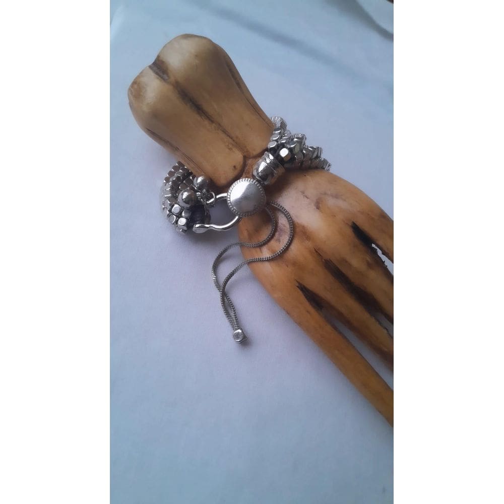 Pulseira em metal (zamac) Galeba