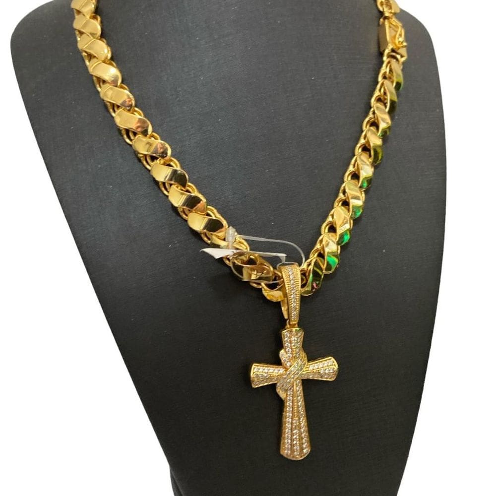 Cordão Friso S 13Mm + Pingente Cruz Amarrada Banhado A Ouro