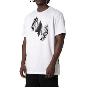 Camiseta MCD Mãos Espada SM25 Masculina Branco
